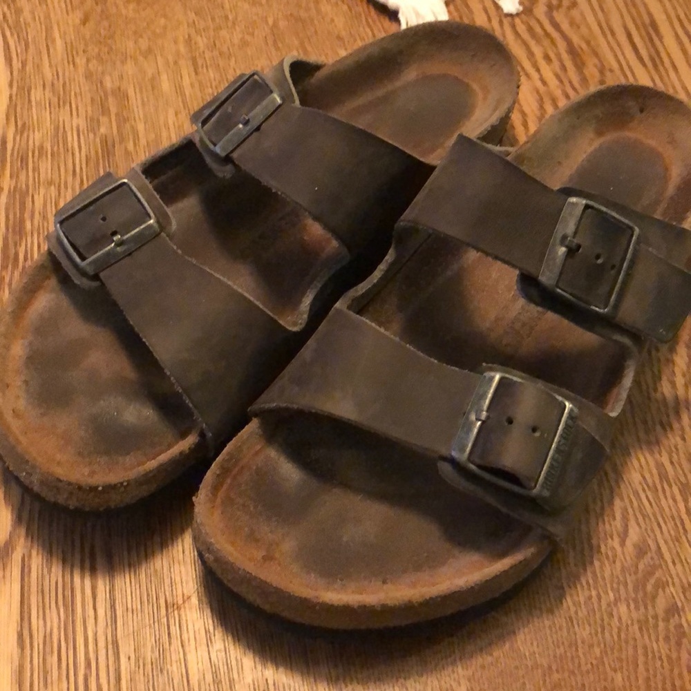 Men’s brown leather Birkenstock’s